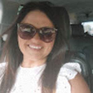 Meet your Posher, Carrie brown